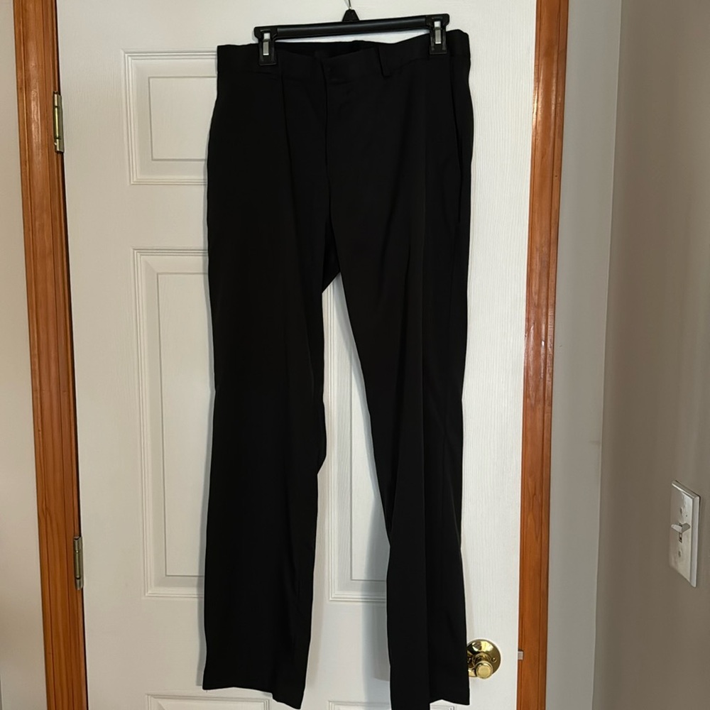 Nike men’s golf pants - black - 32x32 - standard cut
